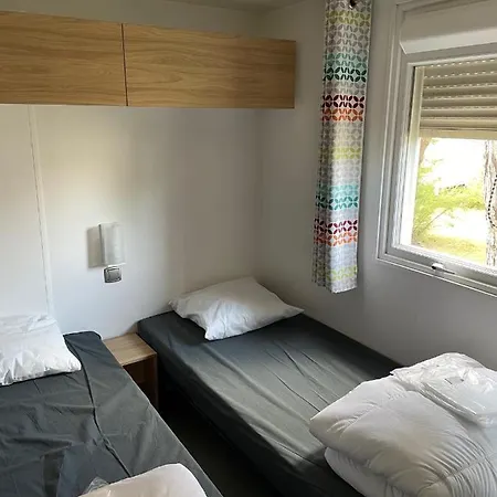 Mobil-home 营地 纳博讷